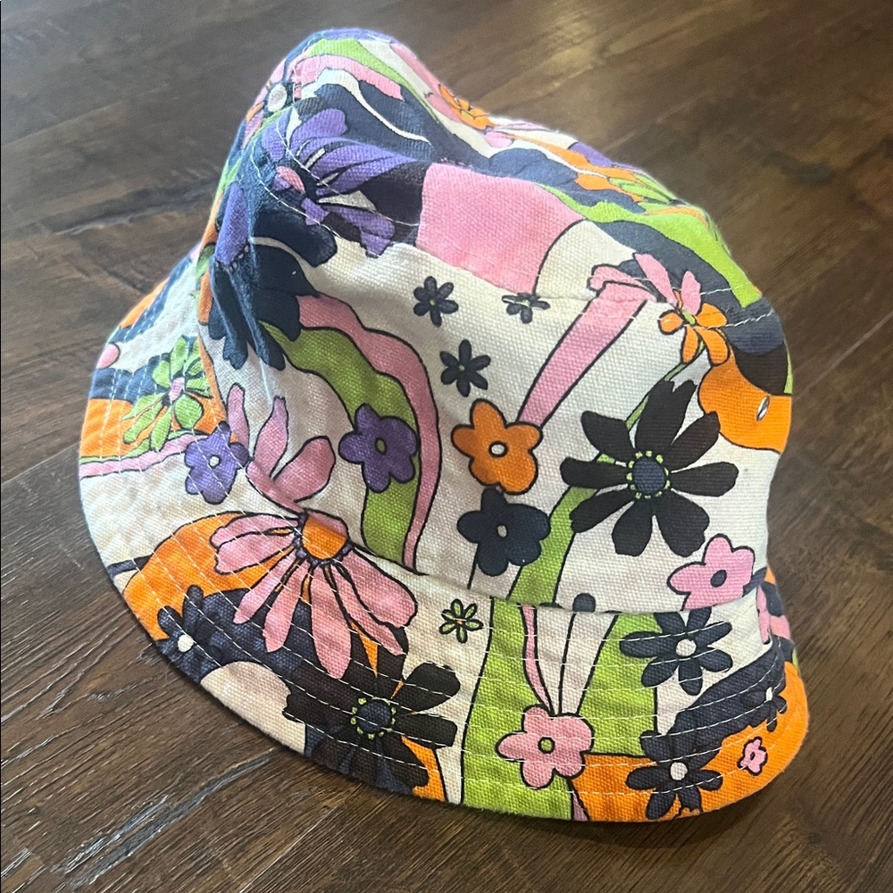 Urban Outfitters Colorful Floral Bucket Hat - Picture 4 of 4